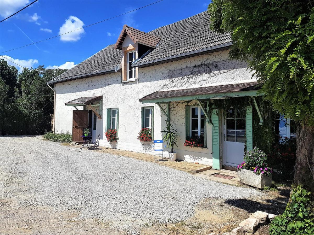 Agathe Et Titi Bed & Breakfast Marigny-les-Reullee Exterior photo