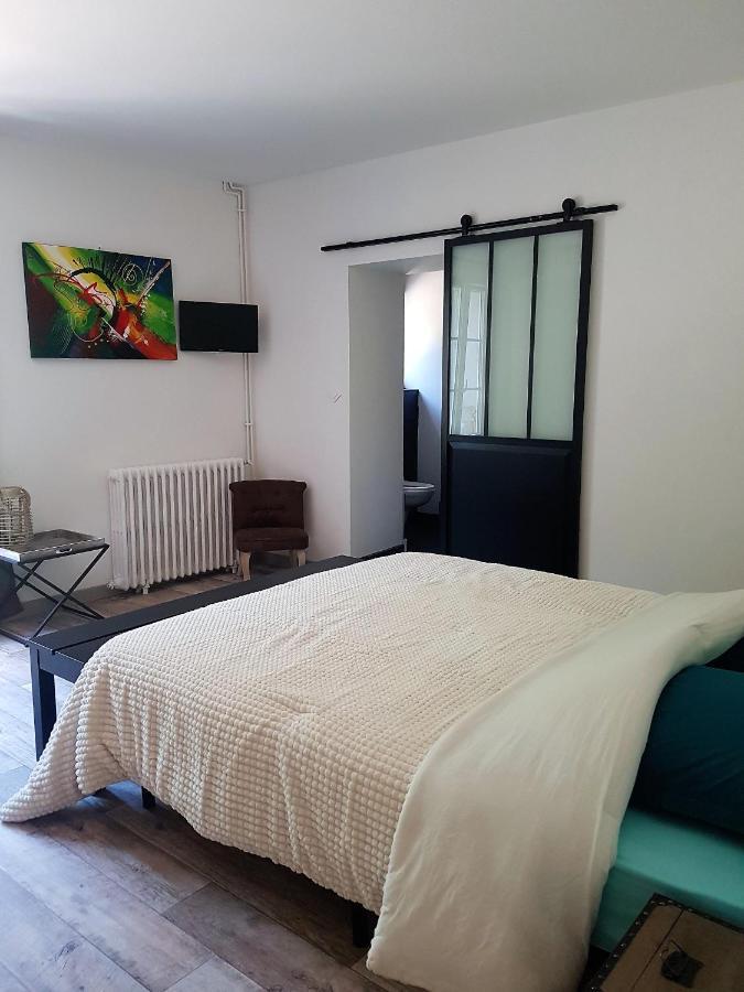 Agathe Et Titi Bed & Breakfast Marigny-les-Reullee Exterior photo